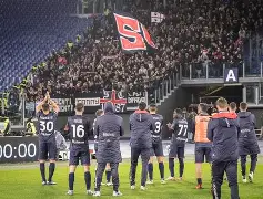 英雄联盟下注_国际米兰意甲击败卡利亚里图拉姆反击建功的简单介绍